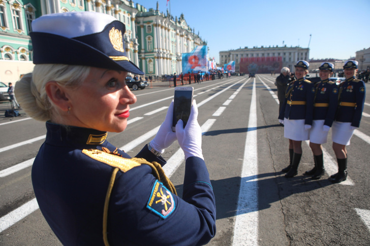 «Мисс ”Красная звезда”»: как выглядит самая красивая девушка в российской армии